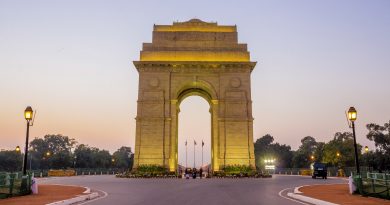 Places to visit in Delhi with self drive |Visit the Mesmerized places in delhi with self drive car rental