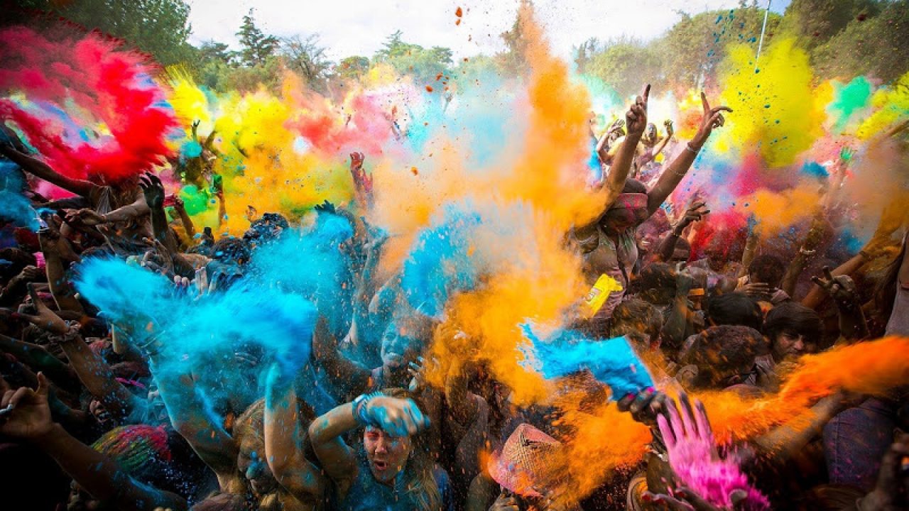 8 Best Holi Party Places in Pune in 2022 - Time, Date, Entry Fee and More