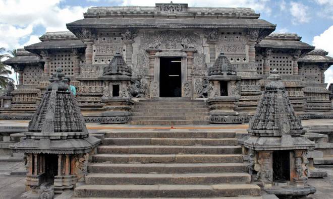 belur halebidu tourist places