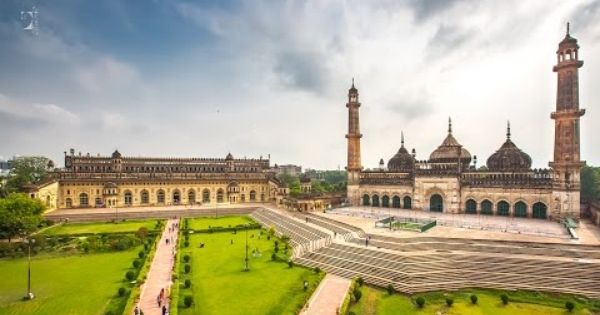 lucknow to delhi tourism