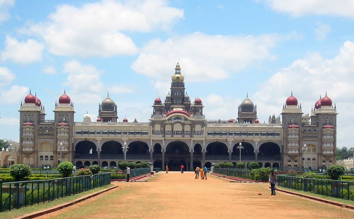 tourist places near bangalore mysore road