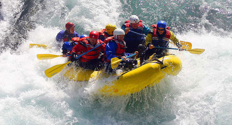 rafting in kullu manali