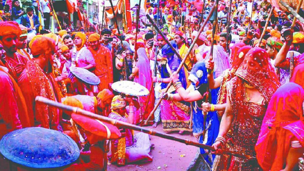 6 Places to celebrate Holi in Mathura and Vrindavan 2021