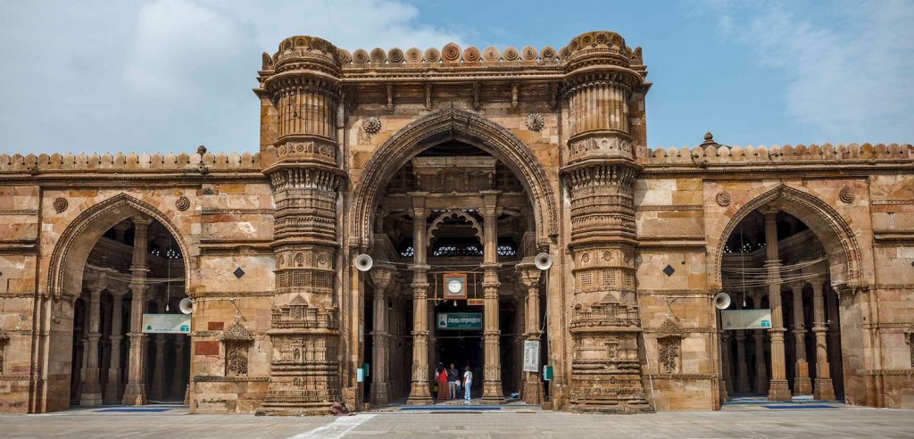 tours and travels ahmedabad