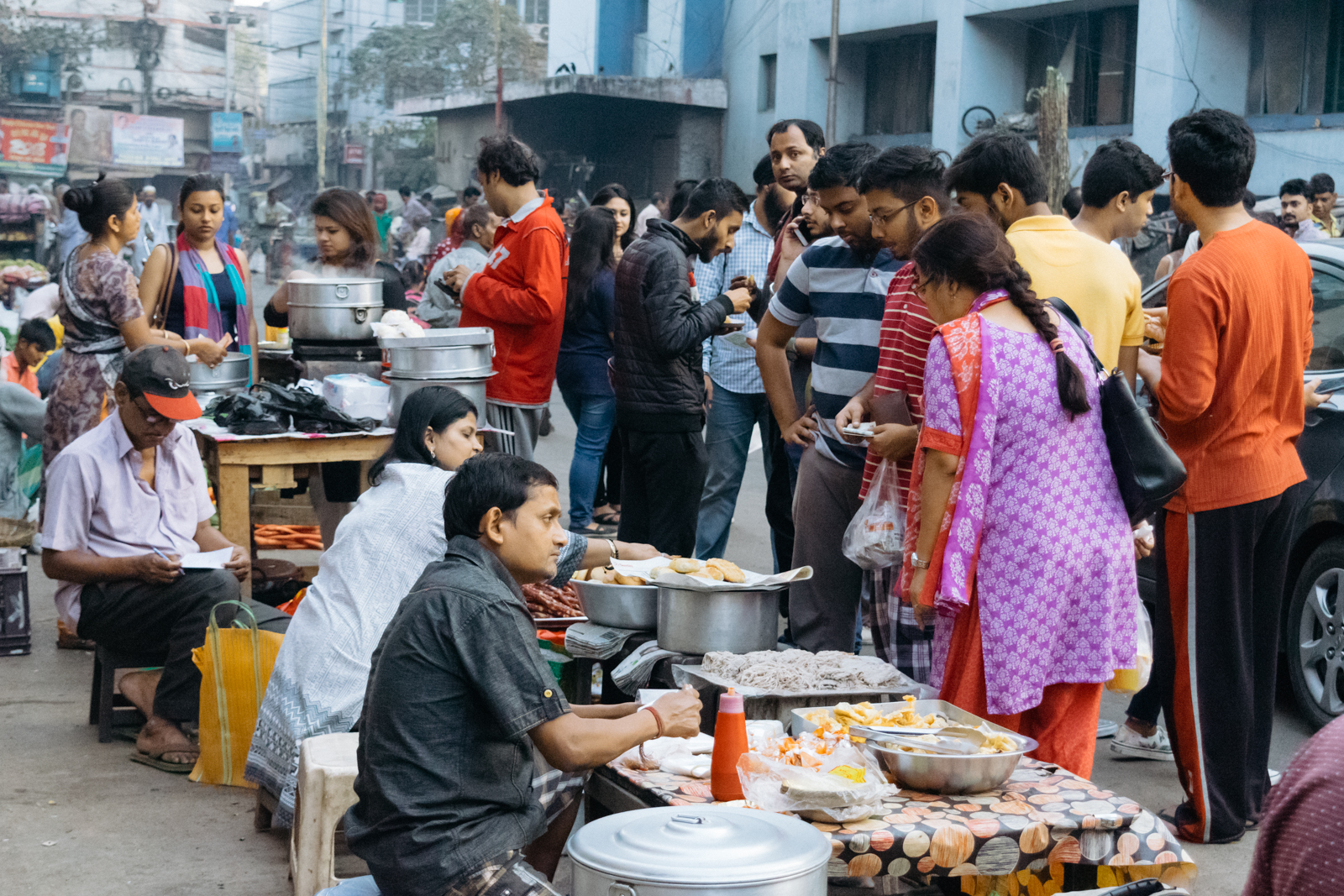 8 Best Places to Visit for Bengali Food in Kolkata - Food Outlets and