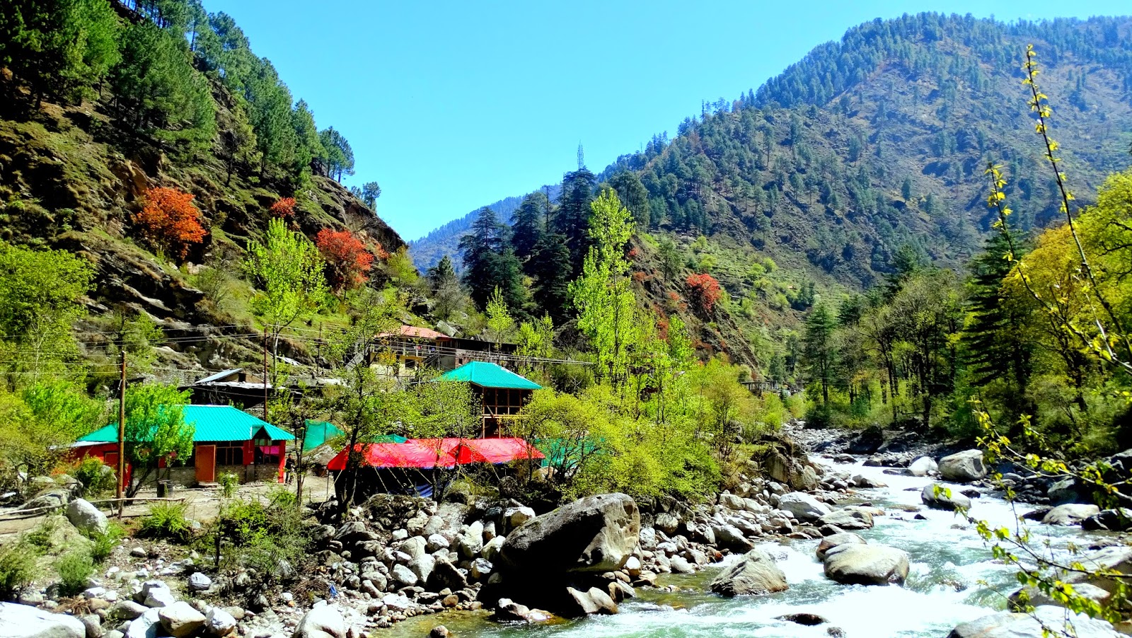 tirthan valley tour package from delhi