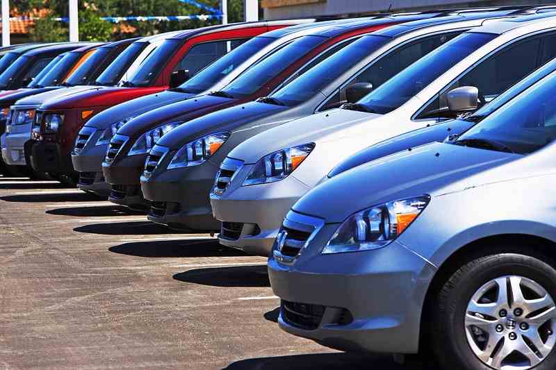 5 Tips to Buying a Used Car with High Mileage - Revv's Used Cars Benefits  and Plans