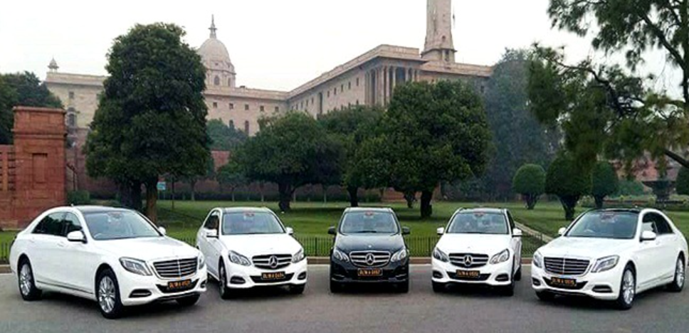 Car rental service in Delhi